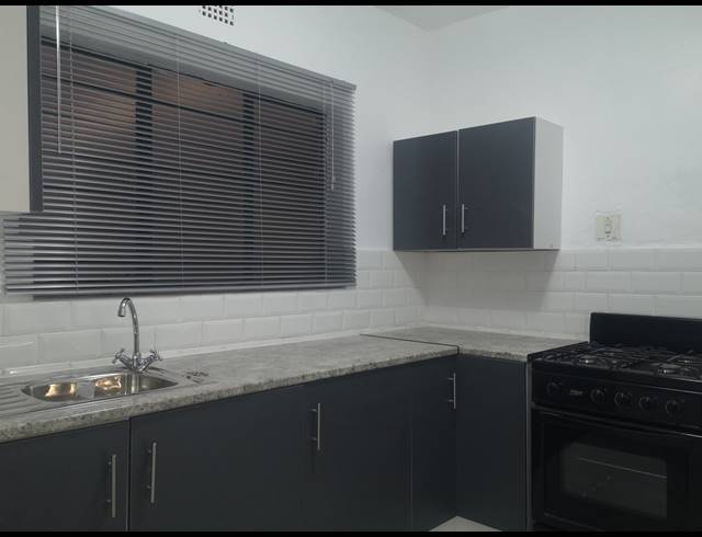 3 BEDROOM APARTMENT FOR SALE IN WINDSOR WEST